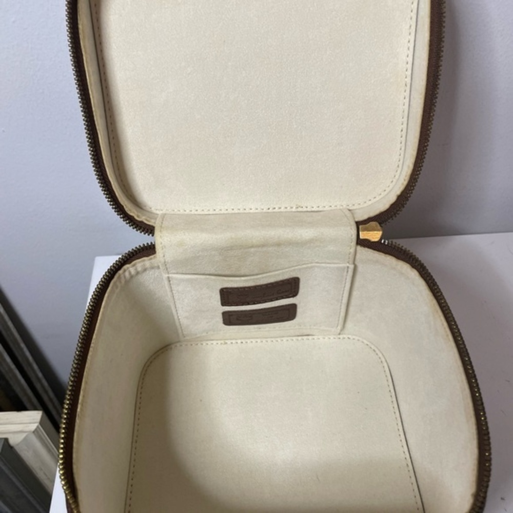 Auth MCM Brown Leather Vanity Bag - Picture 6 of 8